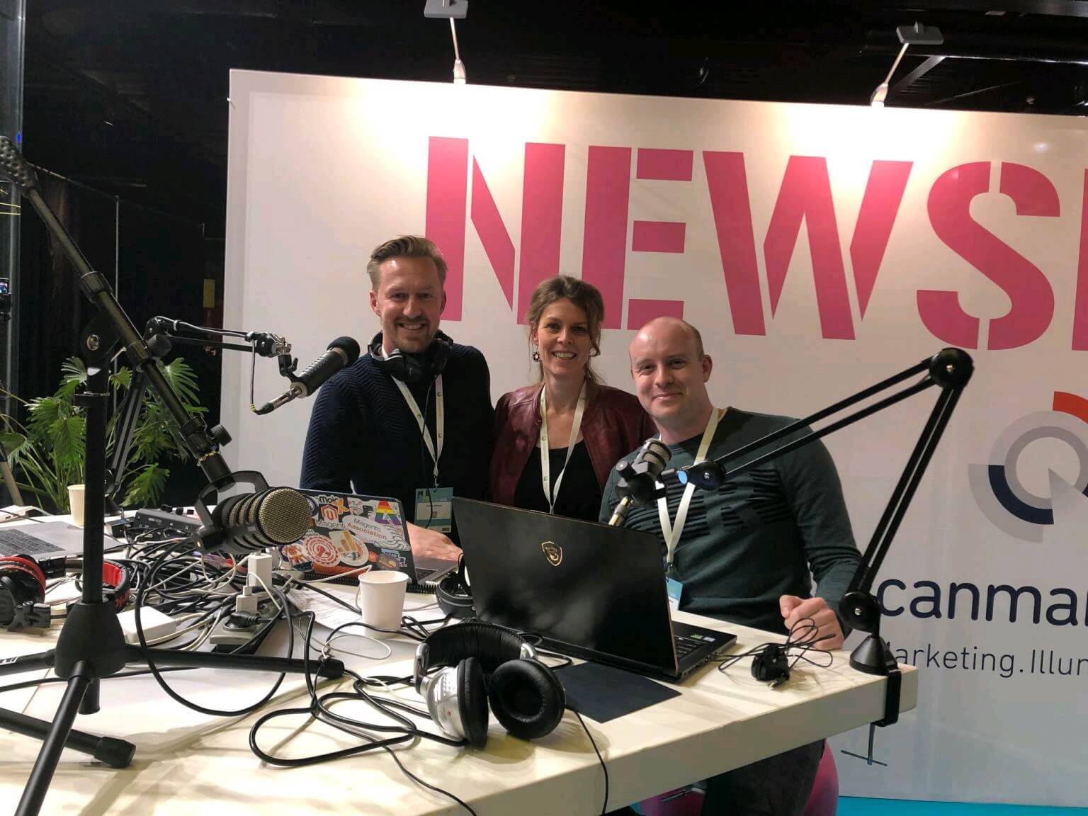 Networking and event atmosphere