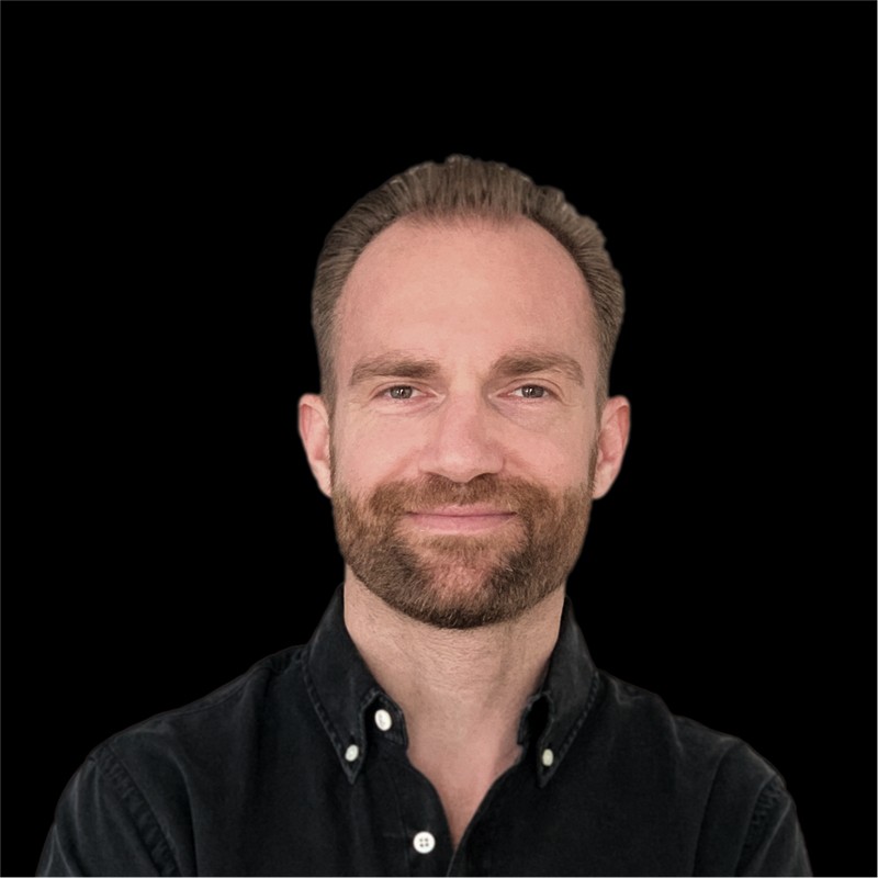 Dr. Dennis Vogt Lecturer at Universität St. Gallen - CRO.CAFE podcast guest