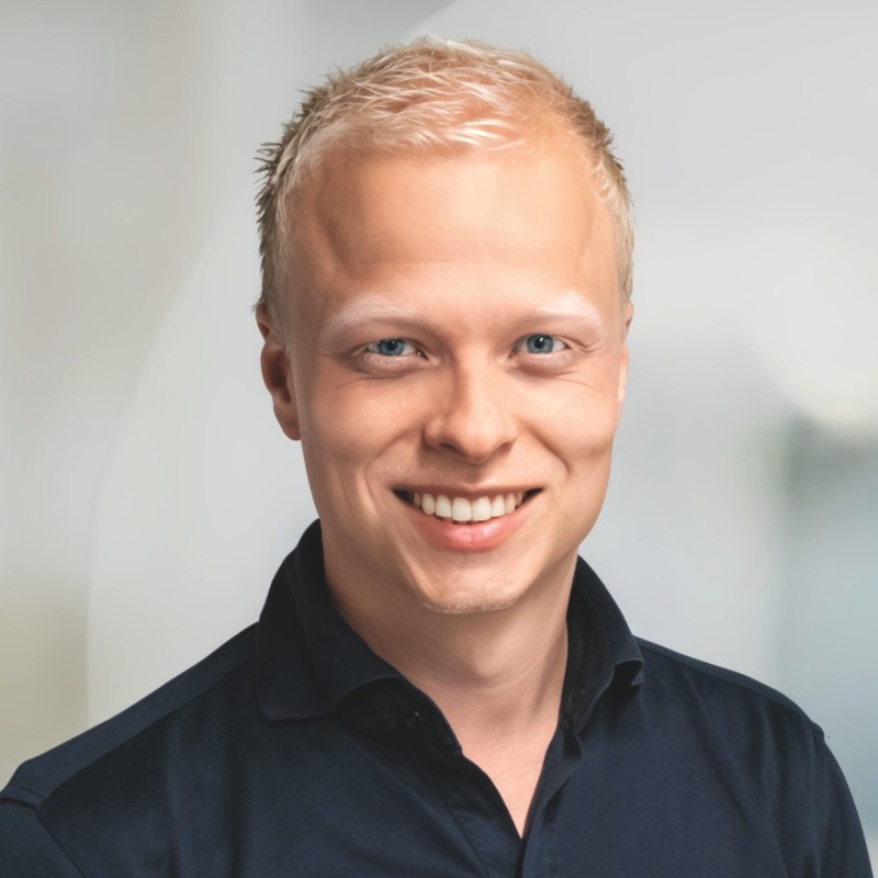 Rick Hoving Sr. Ecommerce Manager at ASICS - CRO.CAFE podcast guest